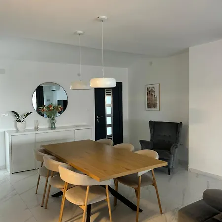 Apartment Rosa *